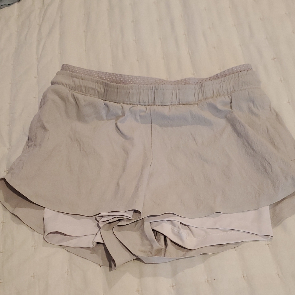 Athleta Gray Crest 2 In 1 Athletic Shorts Lightweight Moisture-Wicking